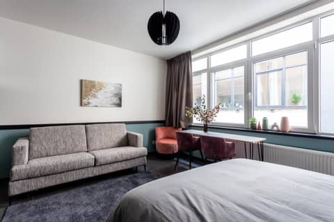 Hey - Aparthotel Brussels — hotel room