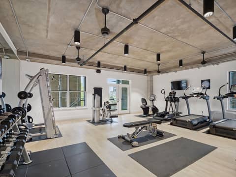 Kasa Downtown Austin — activities & amenities
