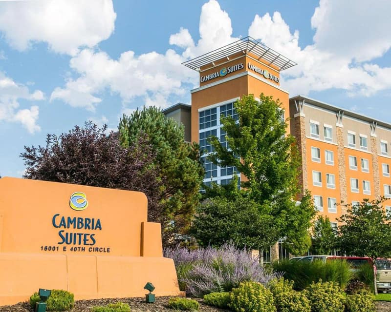Cambria Hotel Denver International Airport — building