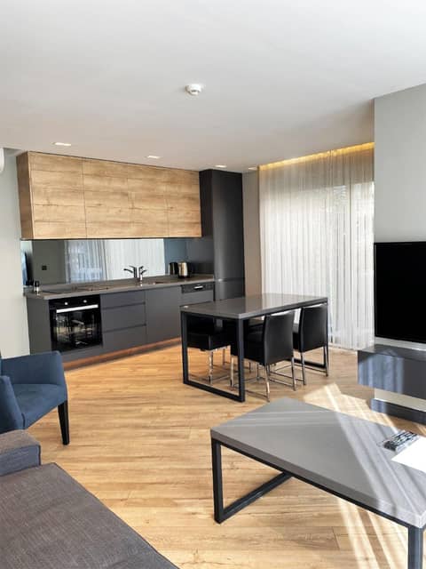 Z-Suites — photo 6