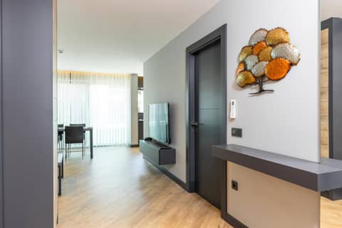 Z-Suites — photo 9