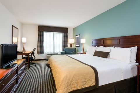 Baymont by Wyndham Denver International Airport — photo 2