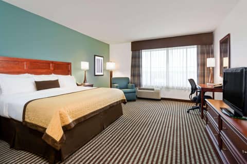 Baymont by Wyndham Denver International Airport — photo 5