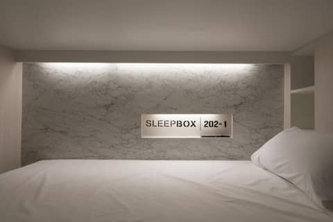 Sleep Box Hotel Sukhumvit 22 — photo 9