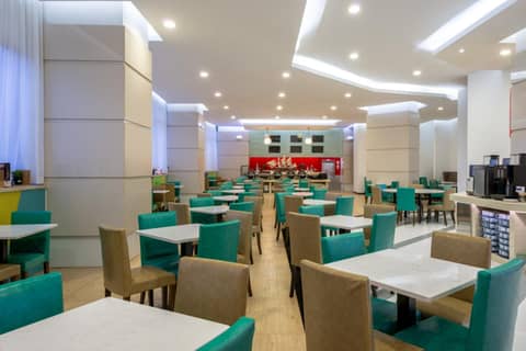 Holiday Inn Shanghai Jing'an — photo 5